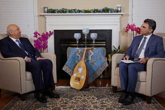 استعارات زیبای کعبه مقصود و حجره محمود و بیت مجذوب و طلعت محبوب