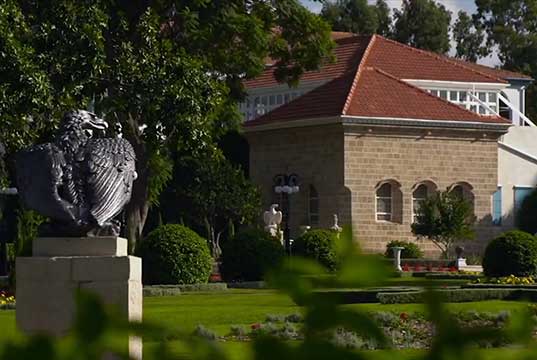 ریشه‌های آئین بهائی