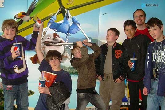 گروه‌های نوجوانان