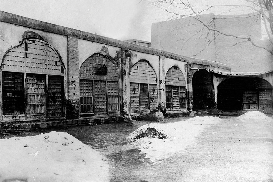 سروده‌ای به مناسبت سالروز شهادت حضرت باب