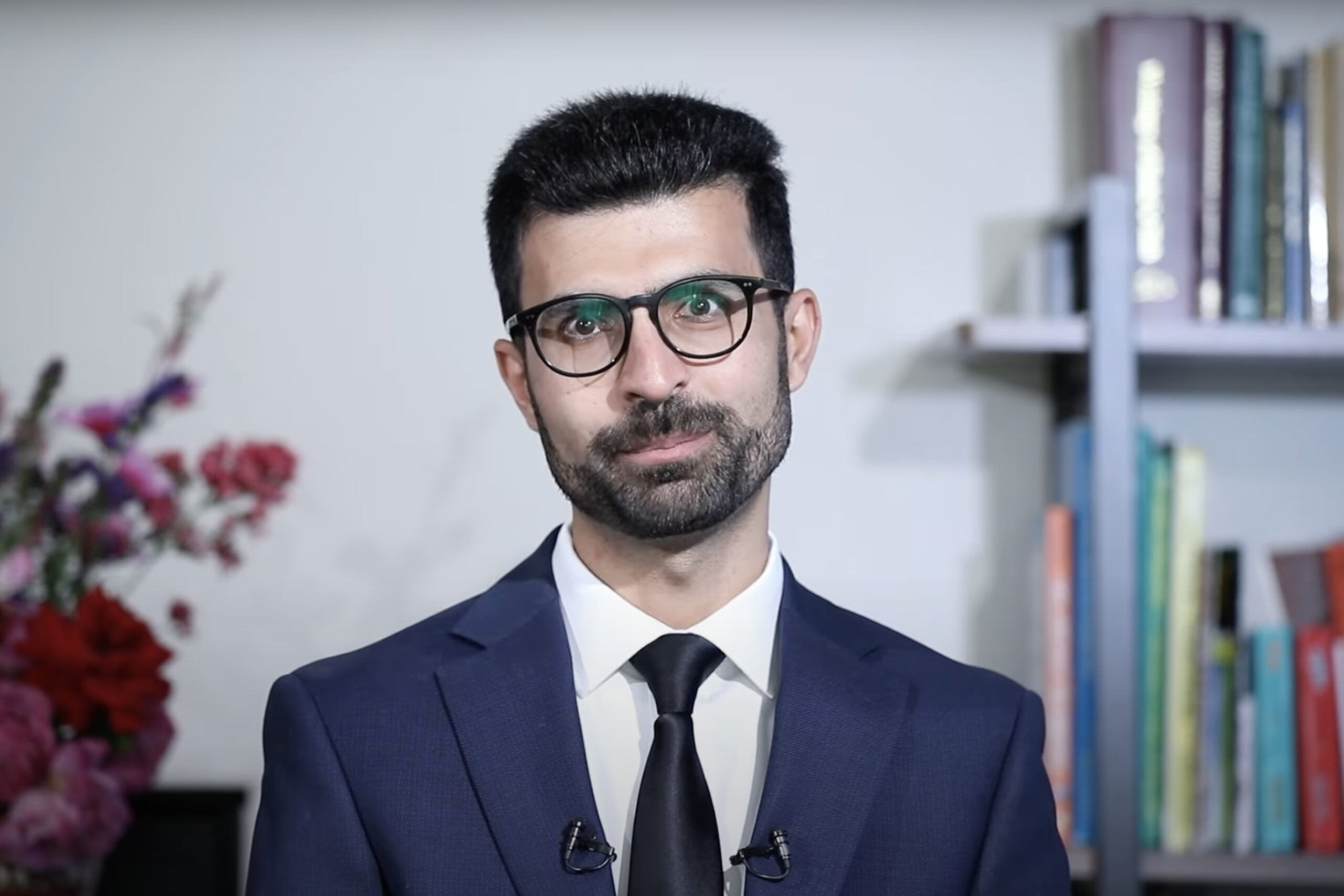 پرهام اقدسی