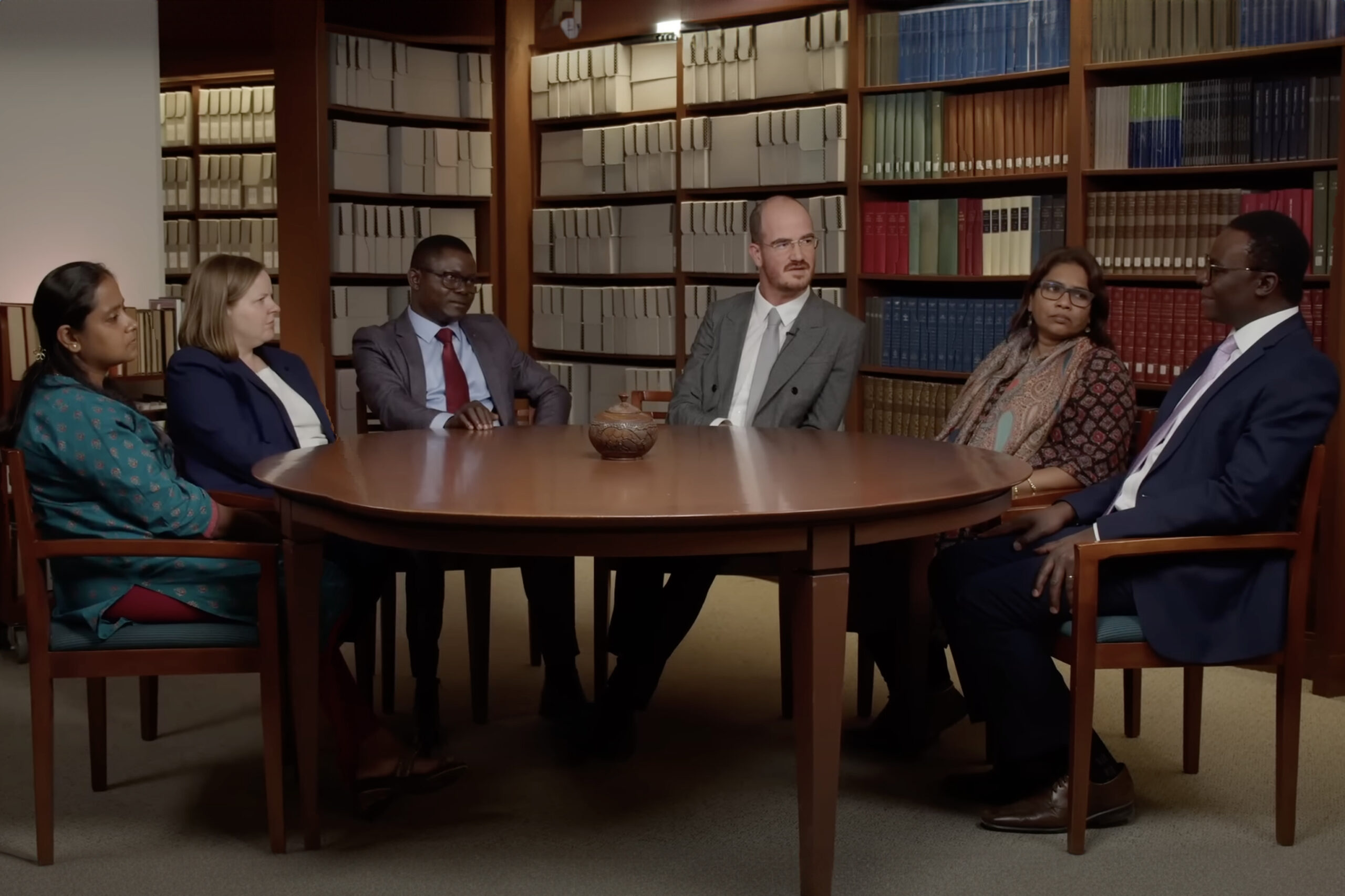 گفتگوی مشاورین زنان